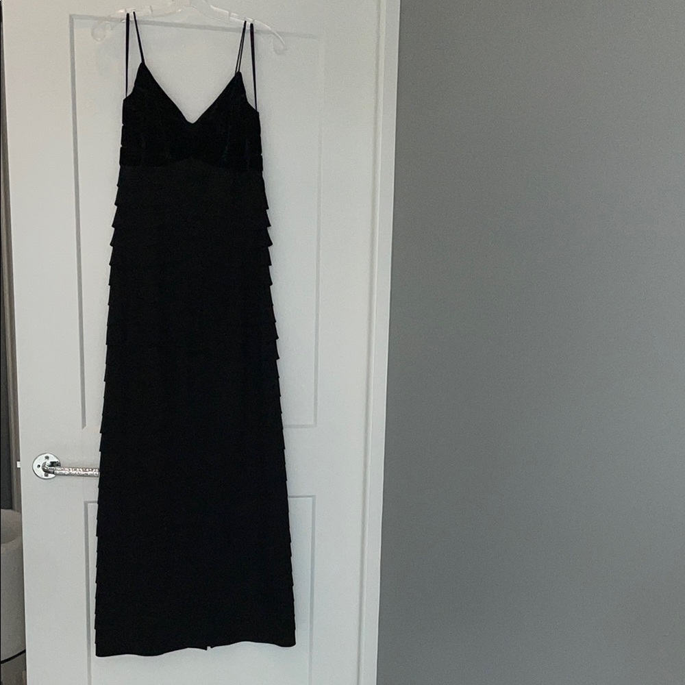 Elegant Black Maxi Dress